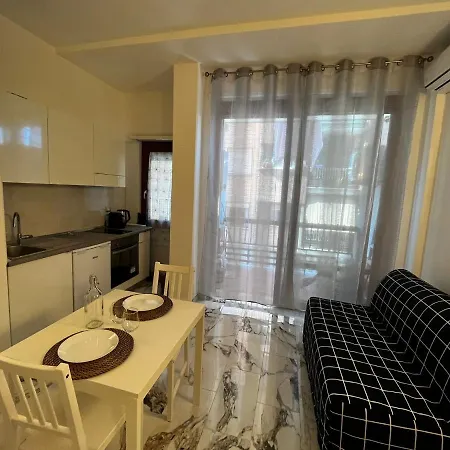 Francy's House Al Centro Di Apartment